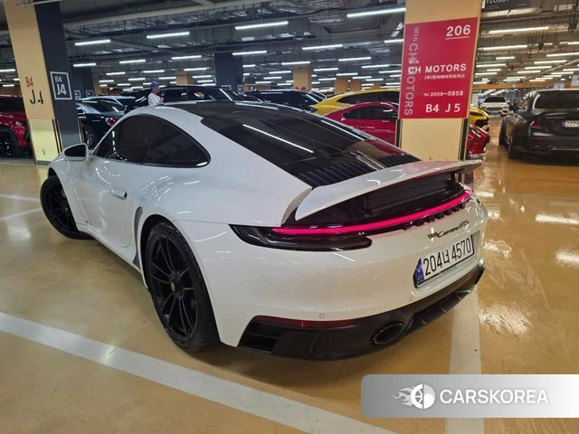 Porsche 911(992) id 4792609 из Кореи 10