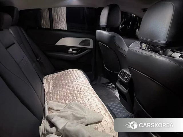 Mercedes-Benz GLE 2023 Черный из Китая, фото 4