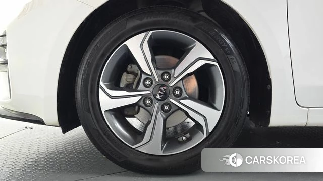 Kia Come New K3 id 4993560 из Кореи 28