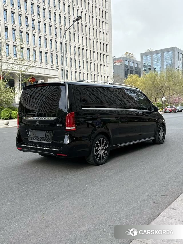 Mercedes-Benz V-Class 2024 Черный из Китая, фото 6