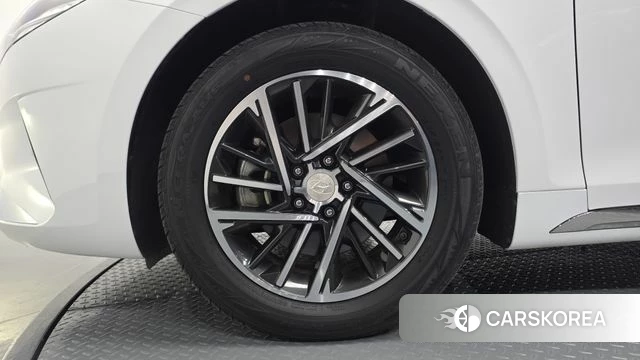 Hyundai The New Grandeur IG id 4779209 из Кореи 24
