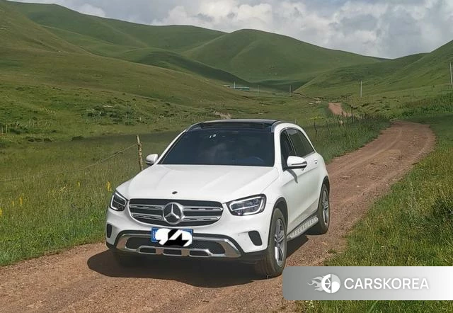 Mercedes-Benz GLC 2021 Белый из Китая, фото 4