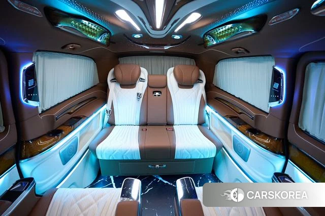 Mercedes-Benz V-Class 2024 Черный из Китая, фото 4