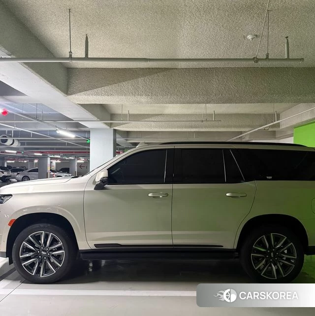 Cadillac Escalade 5th Generation 2021 Песочный из Кореи, фото 4