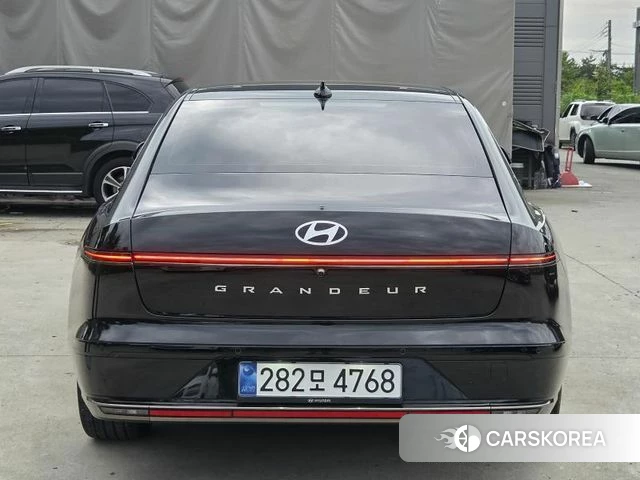 Hyundai Grandeur (GN7) id 4739634 из Кореи 14