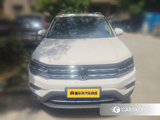 Volkswagen Tharu 2021 Белый из Китая, фото 4