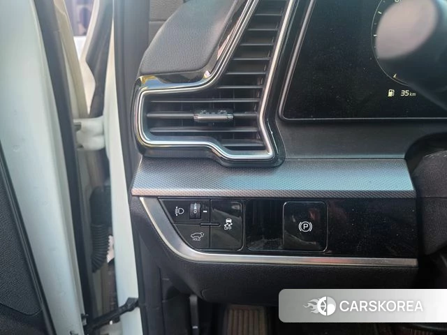 Kia Sportage 5th Generation 2021 Черный из Кореи, фото 4