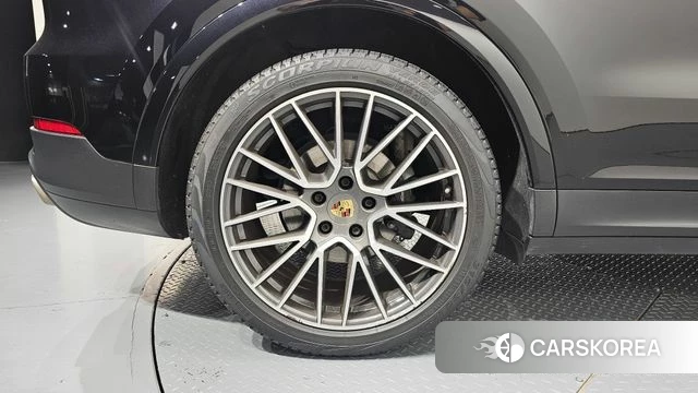 Porsche Cayenne (PO536) id 4967377 из Кореи 33