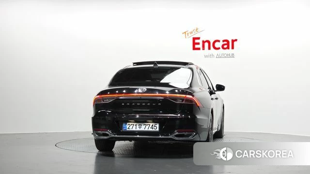 Hyundai The New Grandeur IG id 4702338 из Кореи 14