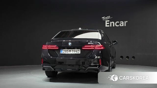 BMW 5 Series (G60) id 4995315 из Кореи 14