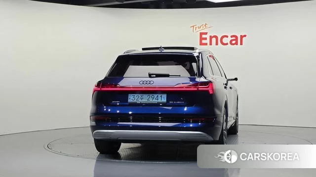Audi e-Tron id 4936402 из Кореи 24