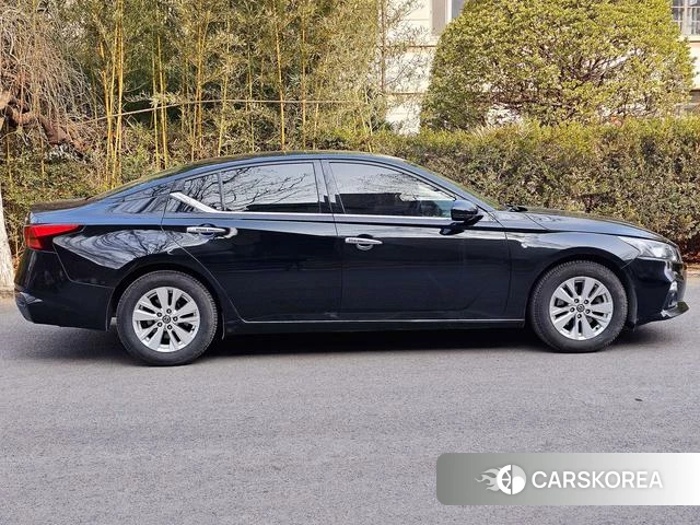 Nissan Altima 2021 Черный из Китая, фото 5