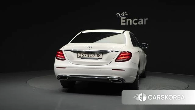 Mercedes-Benz E-Class W213 id 5028981 из Кореи 14