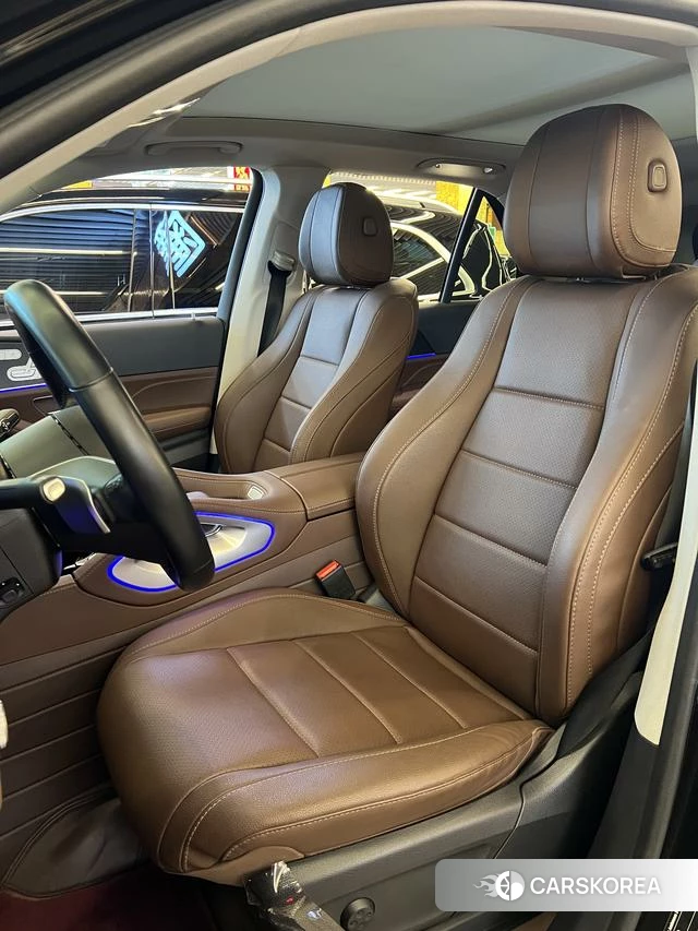 Mercedes-Benz GLE 2024 Черный из Китая, фото 4