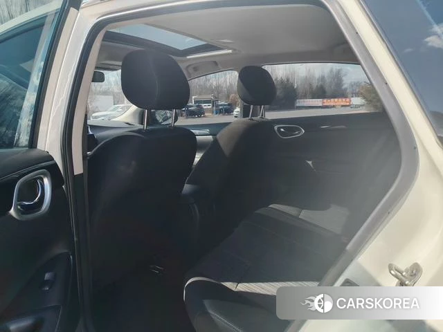 Nissan Sylphy 2025 Белый из Китая, фото 4