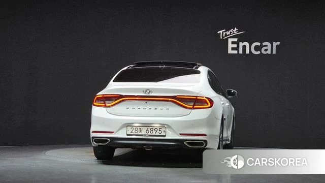 Hyundai Grandeur IG id 5023740 из Кореи 14