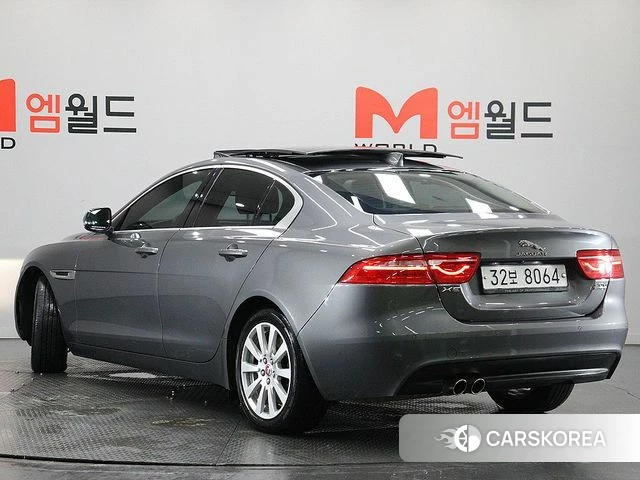 Jaguar XE id 4717823 из Кореи 13