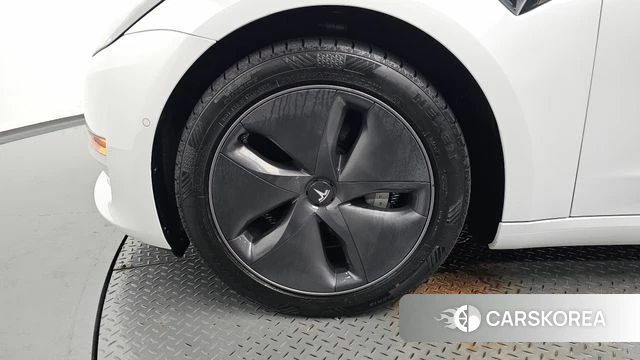 Tesla Model 3 id 5041314 из Кореи 27