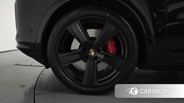 Porsche Cayenne (PO536) id 4995402 из Кореи 33