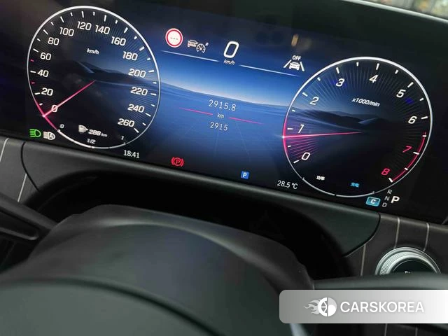 Mercedes-Benz E-Class 2026 Черный из Китая, фото 4