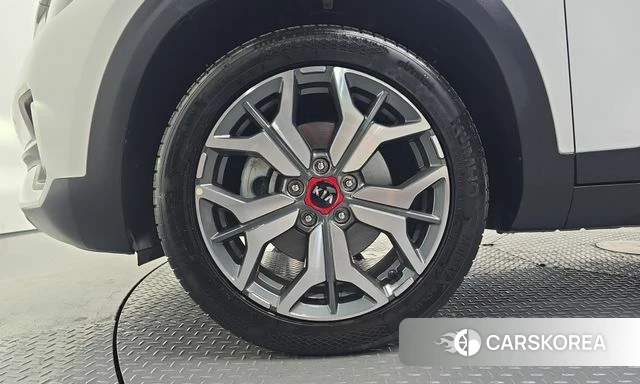 Kia Seltos id 4937142 из Кореи 25