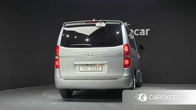 Hyundai The New Grand Starex id 4993653 из Кореи 25