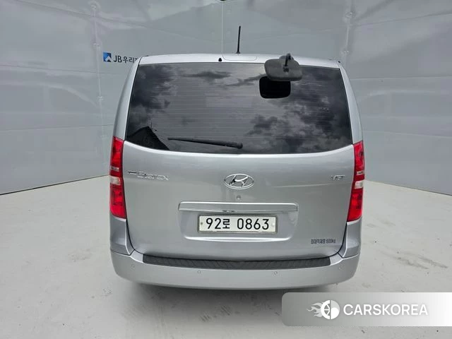 Hyundai The New Grand Starex id 4988130 из Кореи 9