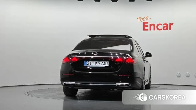 Mercedes-Benz E-Class W214 id 4964694 из Кореи 14