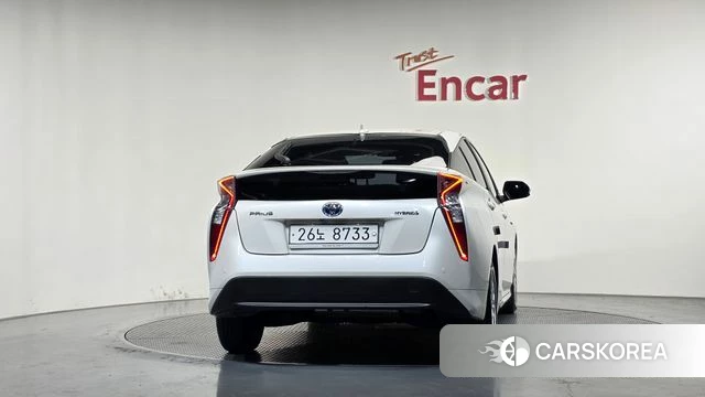 Toyota Prius 4th Generation id 5018883 из Кореи 24