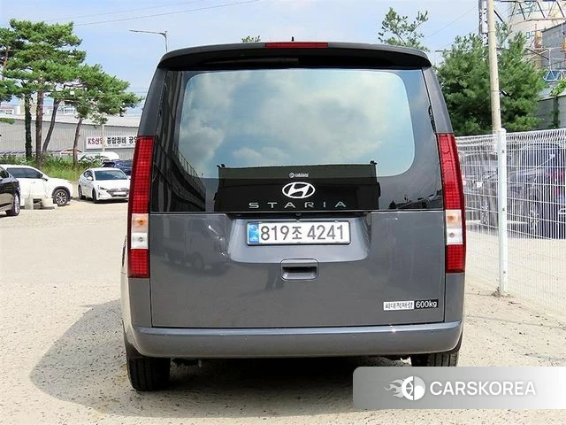 Hyundai Staria id 4724847 из Кореи 14