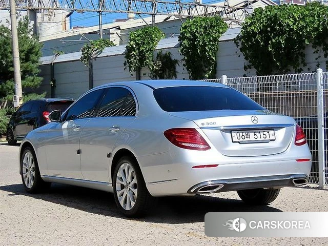 Mercedes-Benz E-Class W213 id 4944305 из Кореи 14