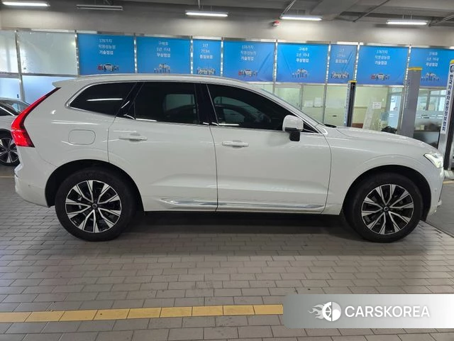 Volvo XC60 second Generation 2024 Белый из Кореи, фото 4