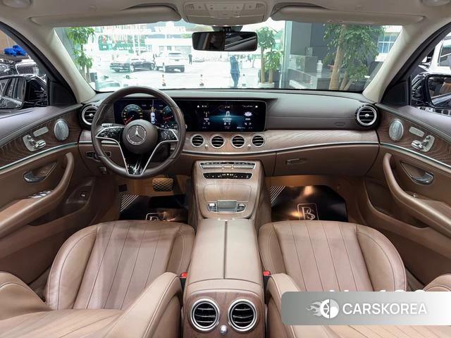 Mercedes-Benz E-Class 2021 Черный из Китая, фото 4