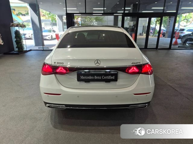Mercedes-Benz E-Class W214 id 4927848 из Кореи 14