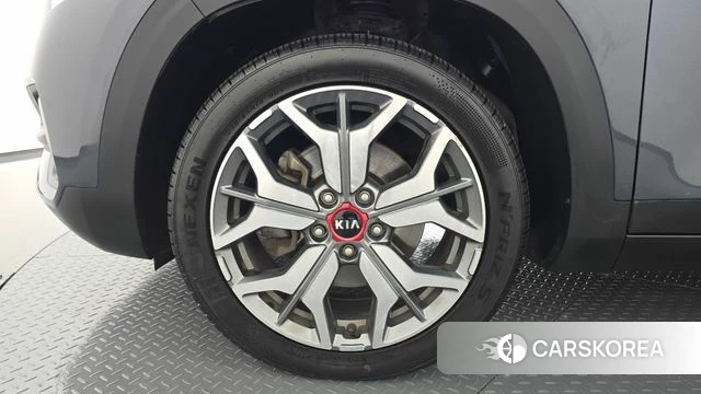 Kia Seltos id 5054314 из Кореи 25