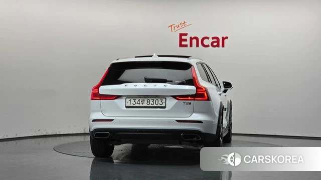 Volvo V60 Cross-Country 2nd Generation id 5035195 из Кореи 29