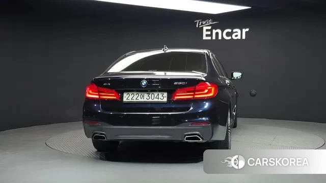 BMW 5 Series (G30) id 3748067 из Кореи 14