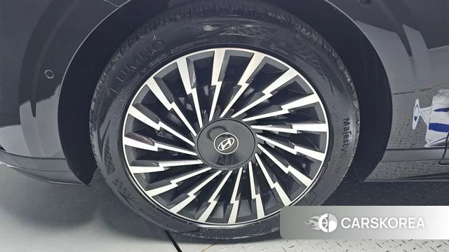 Hyundai Grandeur Hybrid (GN7) id 4834430 из Кореи 32