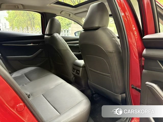 Mazda 3 2021 Красный из Китая, фото 5