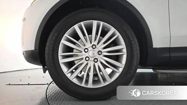 Land Rover Discovery 5 id 4900761 из Кореи 34