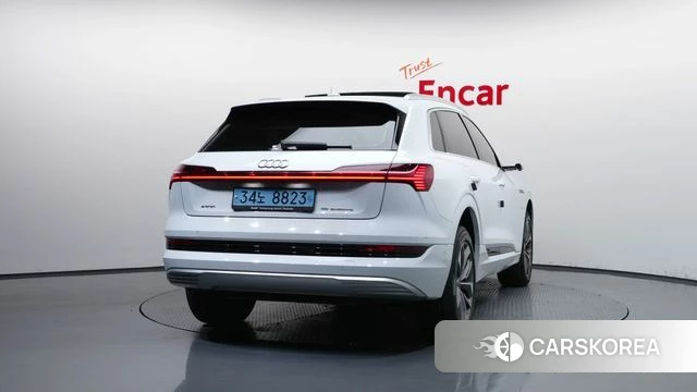 Audi e-Tron id 4982485 из Кореи 27