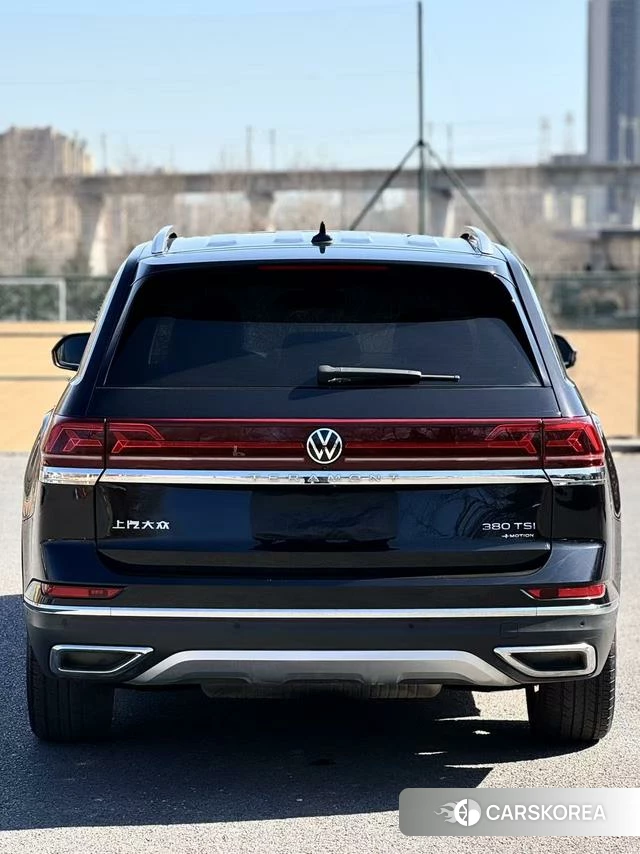 Volkswagen Teramont 2022 Черный из Китая, фото 5