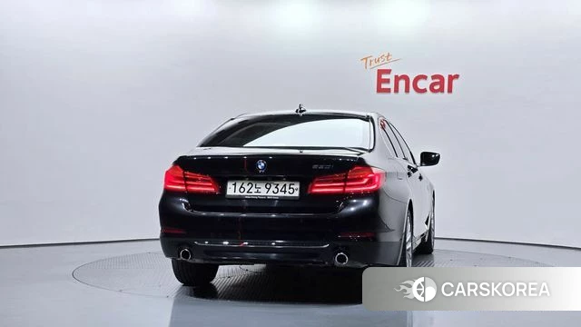 BMW 5 Series (G30) id 4992795 из Кореи 29