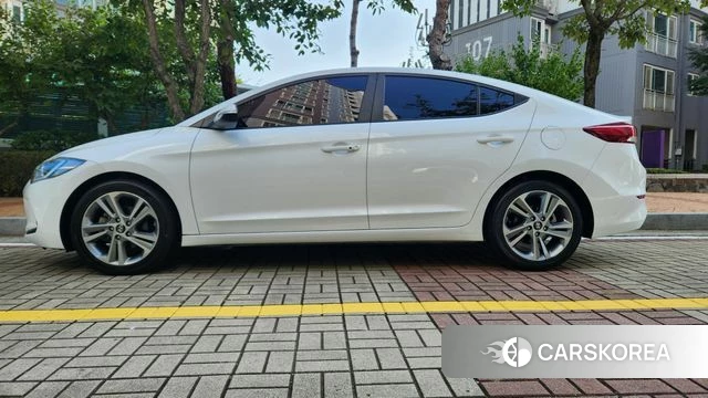 Hyundai Avante AD id 4969656 из Кореи 14