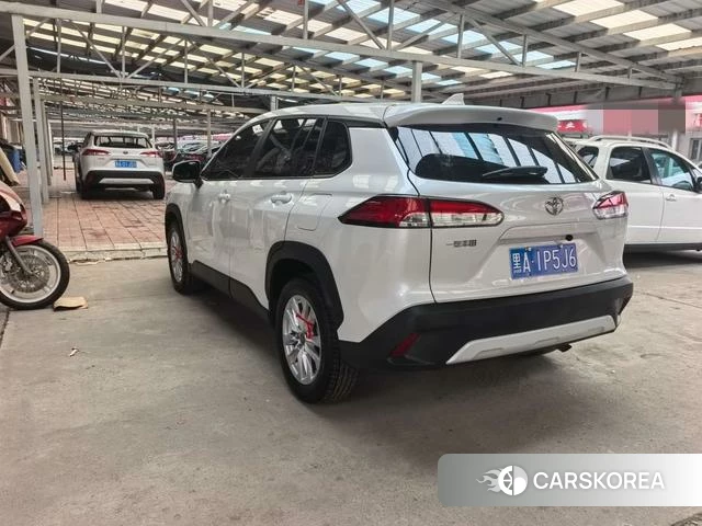 Toyota Corolla 2024 Белый из Китая, фото 4