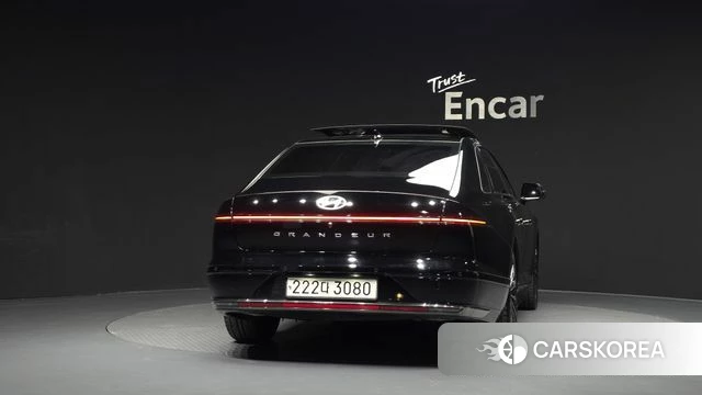Hyundai Grandeur (GN7) id 5046521 из Кореи 34