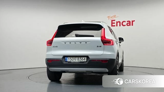 Volvo XC40 id 5012984 из Кореи 28