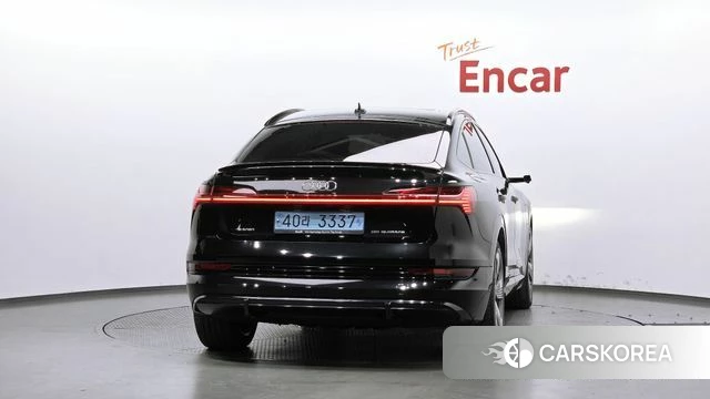 Audi e-Tron id 4986906 из Кореи 14