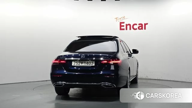 Mercedes-Benz E-Class W213 id 4951801 из Кореи 28