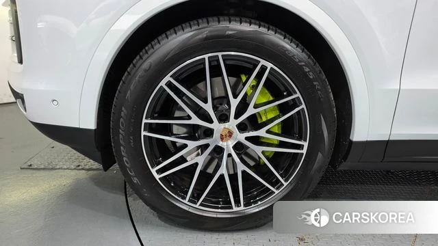 Porsche Cayenne (PO536) id 5045639 из Кореи 25